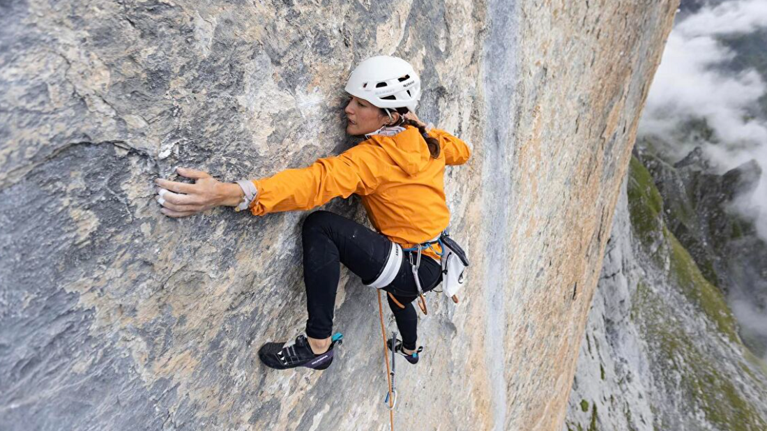 Katherine Choong Does 300-metre 5.14a