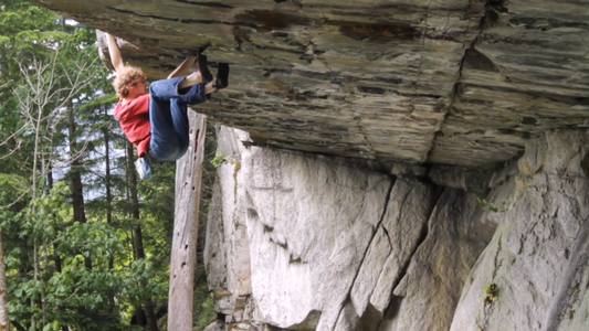 Will Stanhope Free Solos 5.12d in Squamish