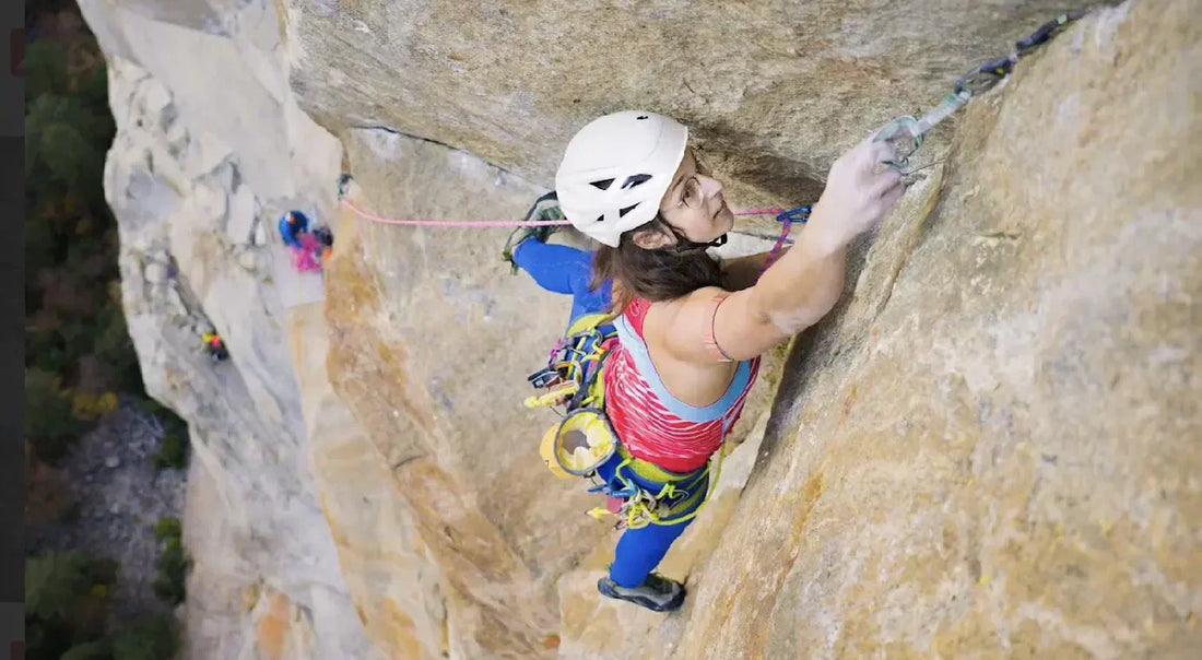 Laura Pineau Sends Wet Lycra Nightmare 5.13d in Yosemite